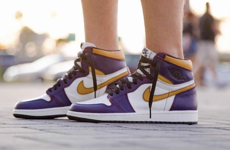 Nike Sb Air Jordan 1 Lakers Chicago Court Purple On Feet Cd6578 507 (2) - www.kitistry.com Nike Sb Air Jordan 1 Lakers Chicago Court Purple On Feet Cd6578 507 (2) - www.kitistry.com