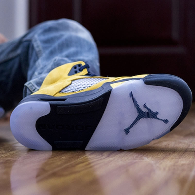 Air Jordan 5 Sp Yellow Michigan 2019 Inspire On Feet Cq9541 704 (3) - www.kitistry.com Air Jordan 5 Sp Yellow Michigan 2019 Inspire On Feet Cq9541 704 (3) - www.kitistry.com