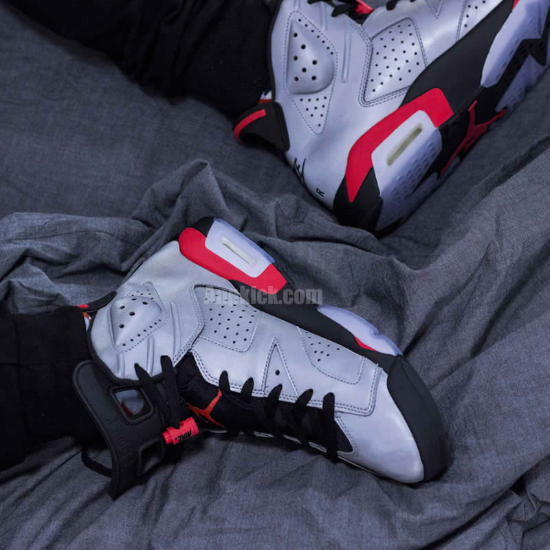 Air Jordan 6 Jsp 3m Reflective Silver Bugs Bunny Infrared Ci4072 001 On Feet (4) - www.kitistry.com Air Jordan 6 Jsp 3m Reflective Silver Bugs Bunny Infrared Ci4072 001 On Feet (4) - www.kitistry.com