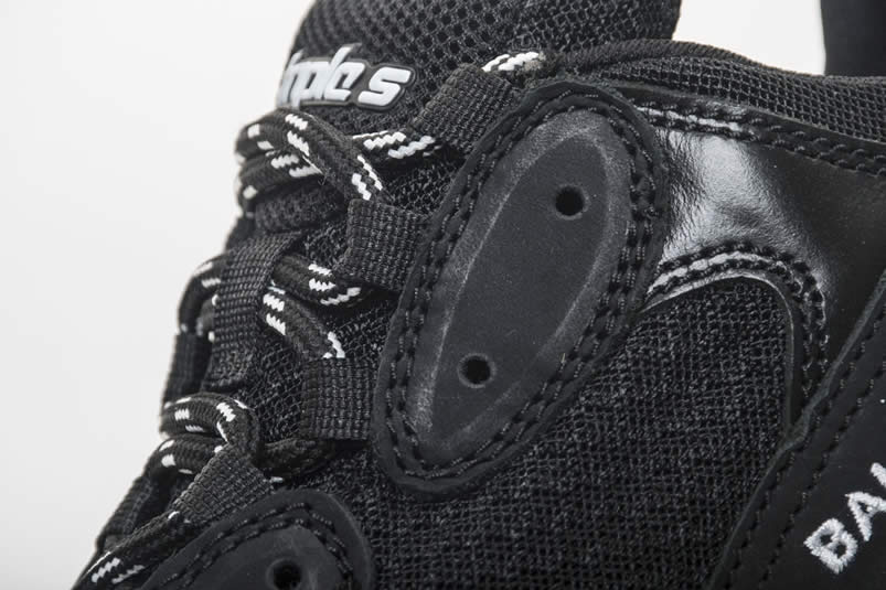 Balenciaga Triple S Sneakers Black Shoes 512176w09o1 1000 (18) - www.kitistry.com