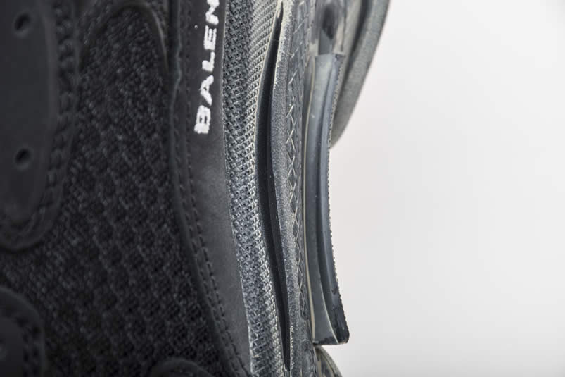 Balenciaga Triple S Sneakers Black Shoes 512176w09o1 1000 (23) - www.kitistry.com