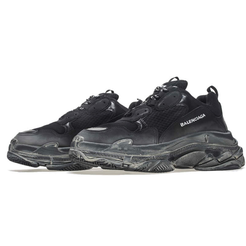 Balenciaga Triple S Sneakers Black Shoes 512176w09o1 1000 (4) - www.kitistry.com