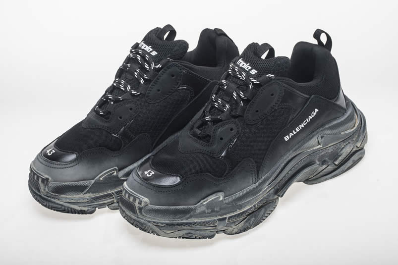 Balenciaga Triple S Sneakers Black Shoes 512176w09o1 1000 (7) - www.kitistry.com