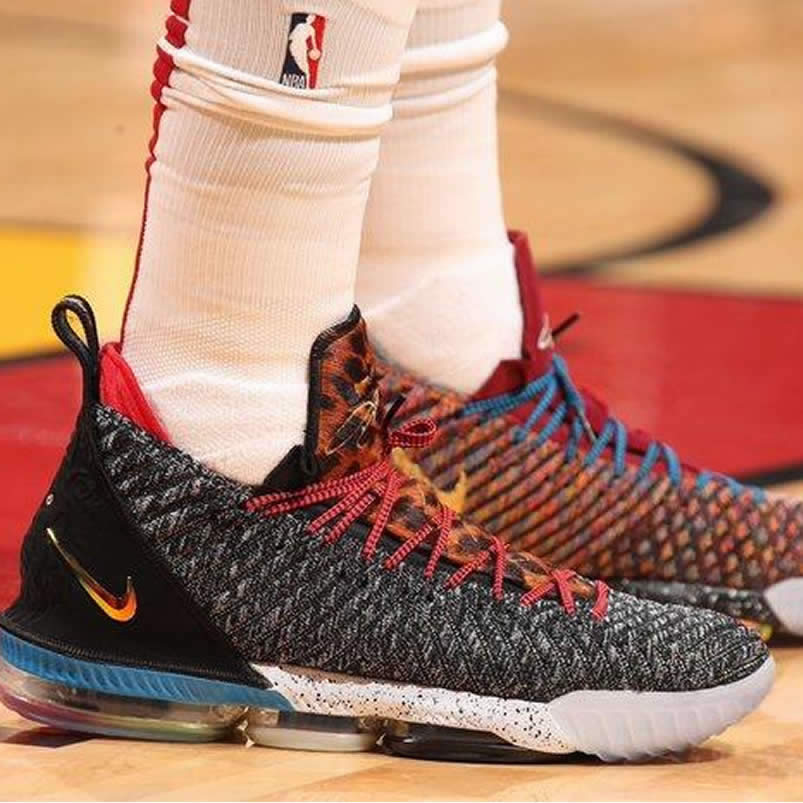 Nike Lebron 16 Lmtd Multicolor On Feet What The 1 Thru 5 For Sale Bq6582 900 (3) - www.kitistry.com Nike Lebron 16 Lmtd Multicolor On Feet What The 1 Thru 5 For Sale Bq6582 900 (3) - www.kitistry.com