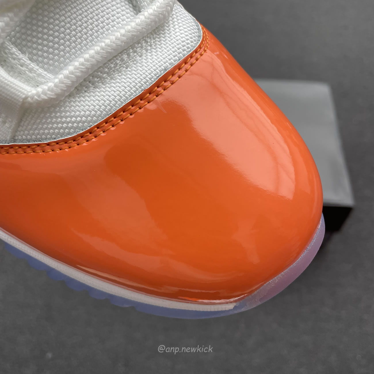 Air Jordan 11 Florida Gators White Orange (2) - www.kitistry.com