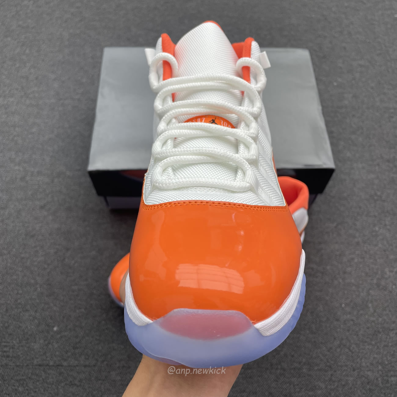 Air Jordan 11 Florida Gators White Orange (3) - www.kitistry.com