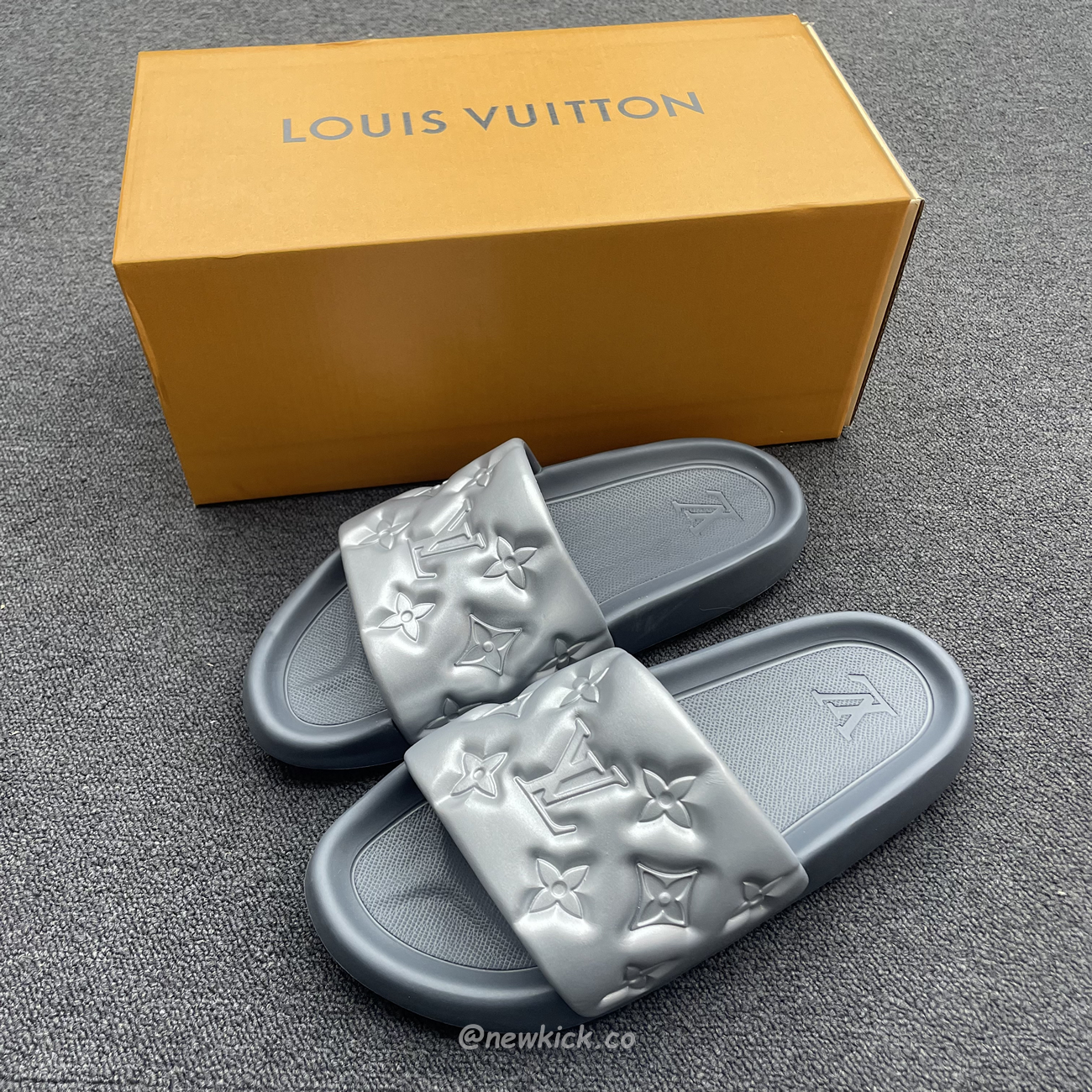 Louis Vuitton Waterfront White Blue 1a9zm5 (45) - www.kitistry.com Louis Vuitton Waterfront White Blue 1a9zm5 (45) - www.kitistry.com