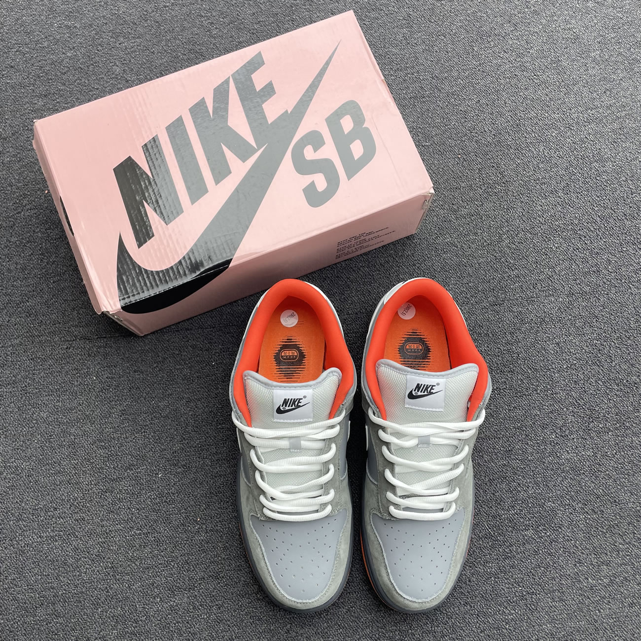Nike Sb Dunk Low Staple Nyc Pigeon 304292 011 (6) - www.kitistry.com
