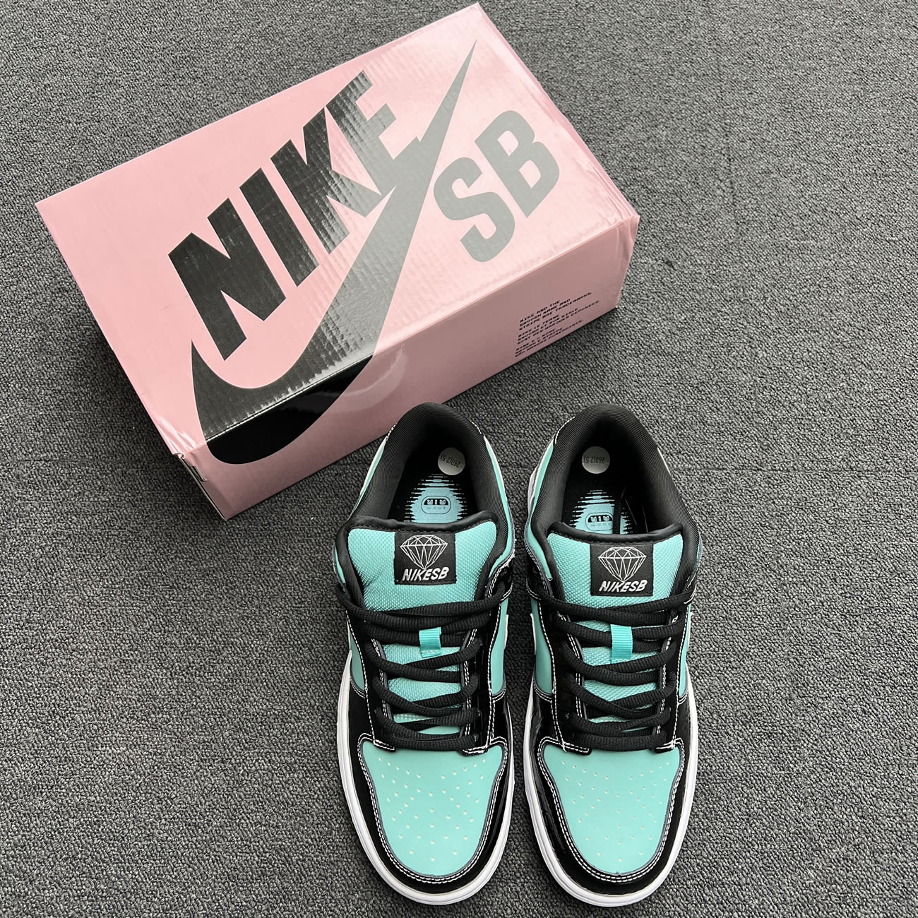 Nike Sb Dunk Low Diamond Supply Co. Aqua Blue 304292 402 (11) - www.kitistry.com