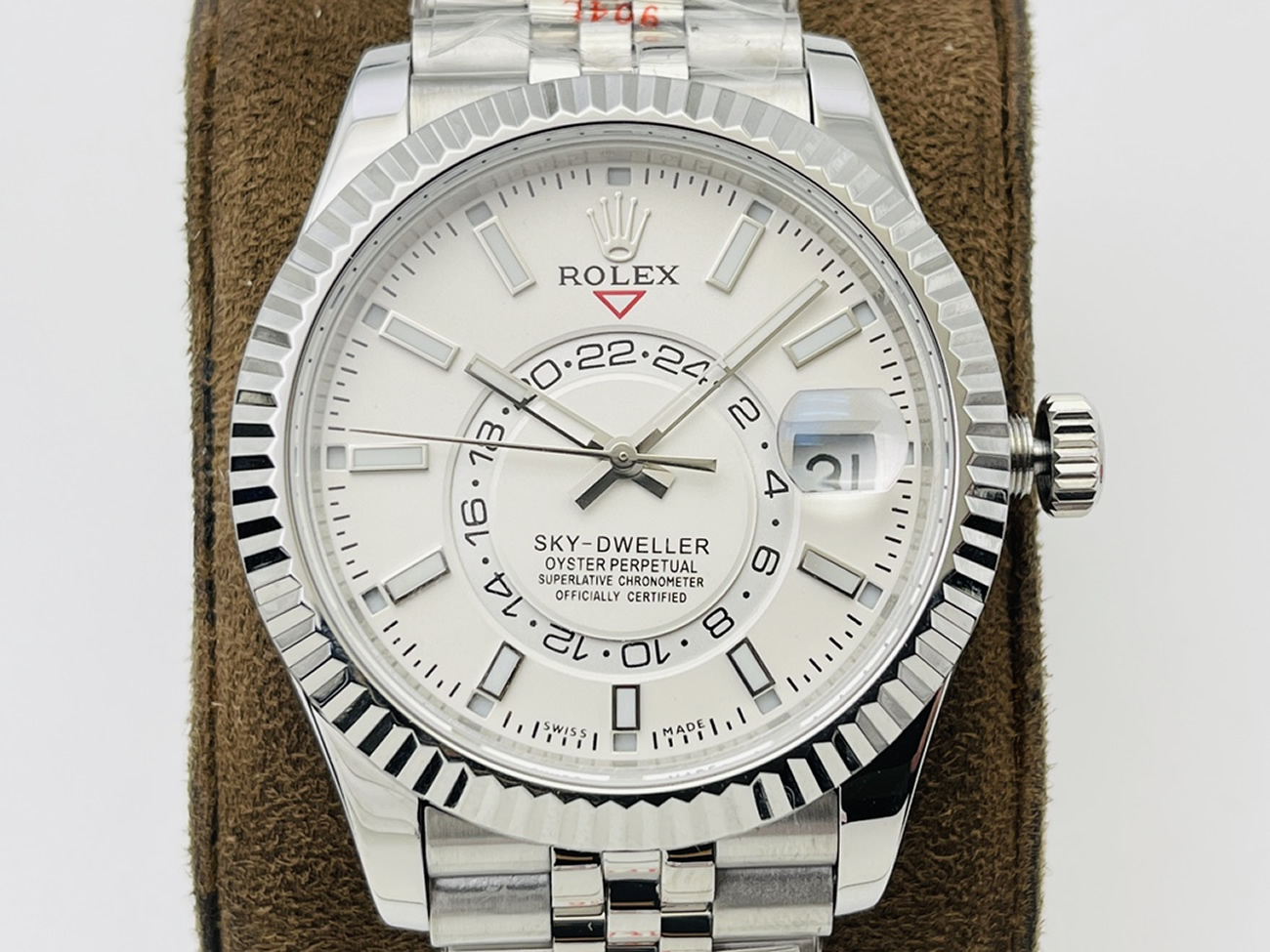 Rolex Sky Dweller Bright Black Intense White 326934 0006 (19) - www.kitistry.com Rolex Sky Dweller Bright Black Intense White 326934 0006 (19) - www.kitistry.com