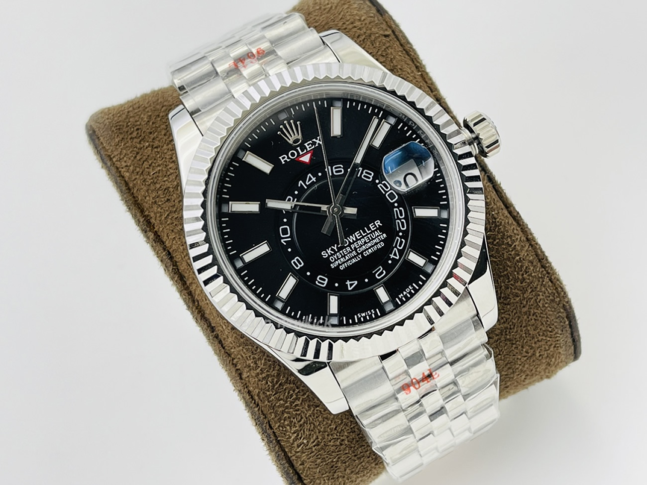 Rolex Sky Dweller Bright Black Intense White 326934 0006 (5) - www.kitistry.com Rolex Sky Dweller Bright Black Intense White 326934 0006 (5) - www.kitistry.com