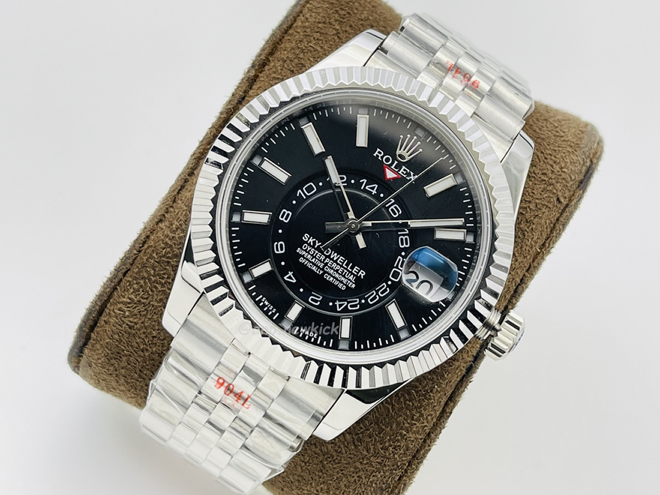 Rolex Sky Dweller Bright Black Intense White 326934 0006 (6) - www.kitistry.com Rolex Sky Dweller Bright Black Intense White 326934 0006 (6) - www.kitistry.com