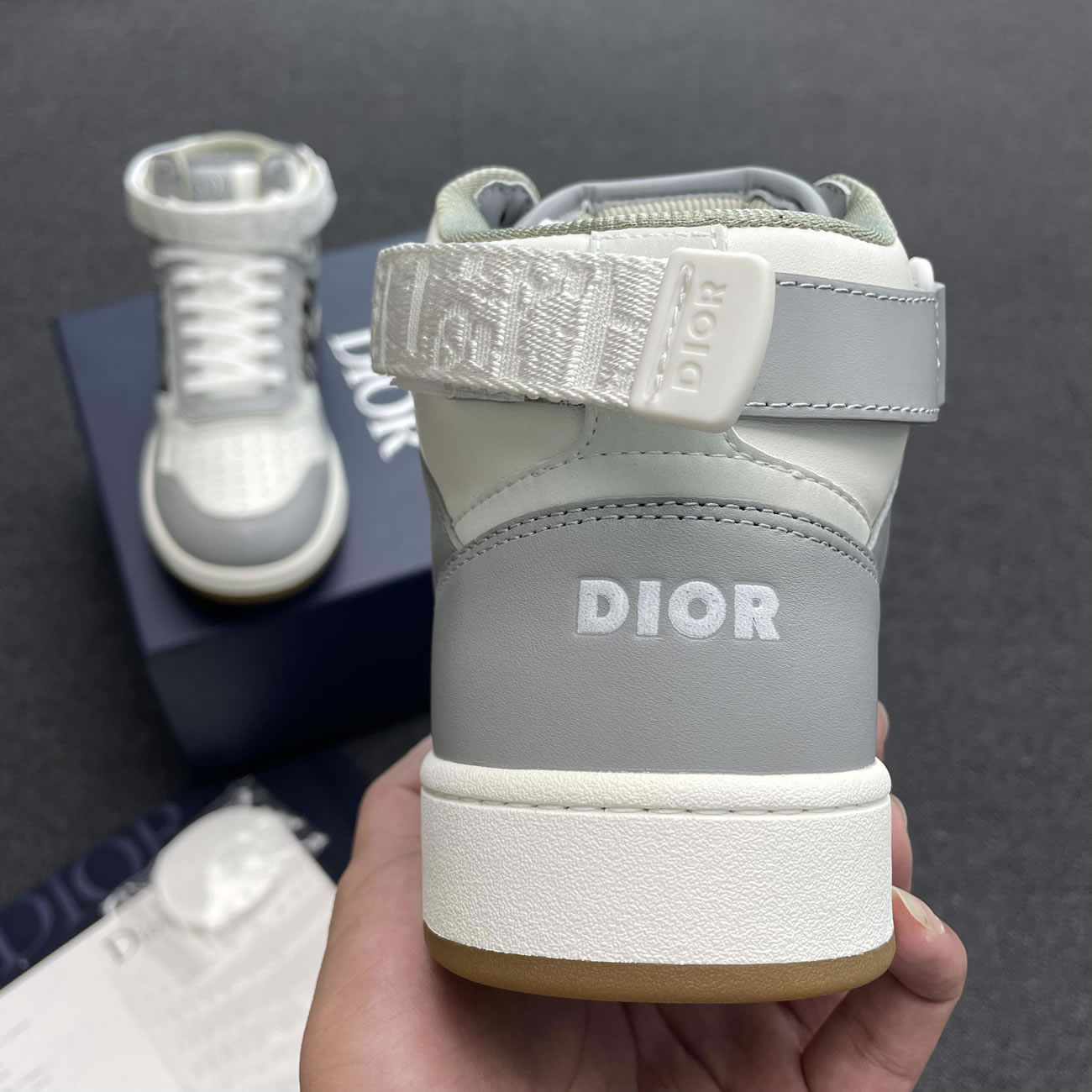 Dior B27 High Gray White 3sh132zir H165 (6) - www.kitistry.com