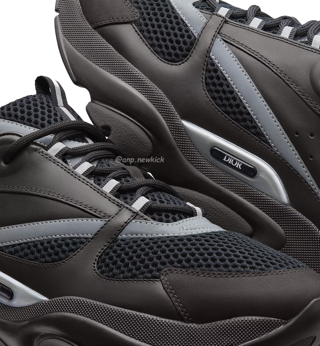 Dior B22 Sneaker Black Technical Mesh And Smooth Calfskin (4) - www.kitistry.com Dior B22 Sneaker Black Technical Mesh And Smooth Calfskin (4) - www.kitistry.com