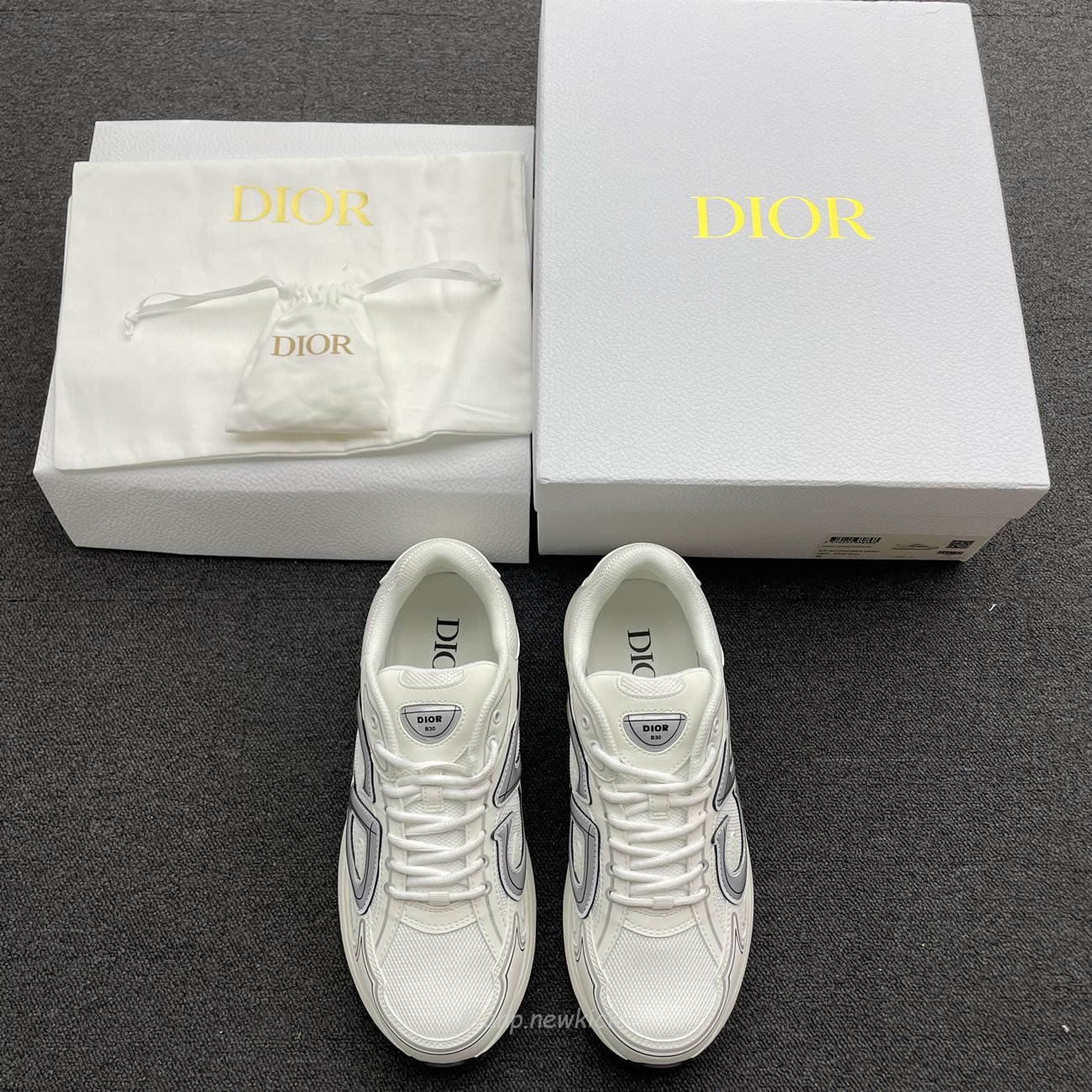 Dior B30 Microfiber Mesh White Grey 3sn279zndh000 (3) - www.kitistry.com Dior B30 Microfiber Mesh White Grey 3sn279zndh000 (3) - www.kitistry.com
