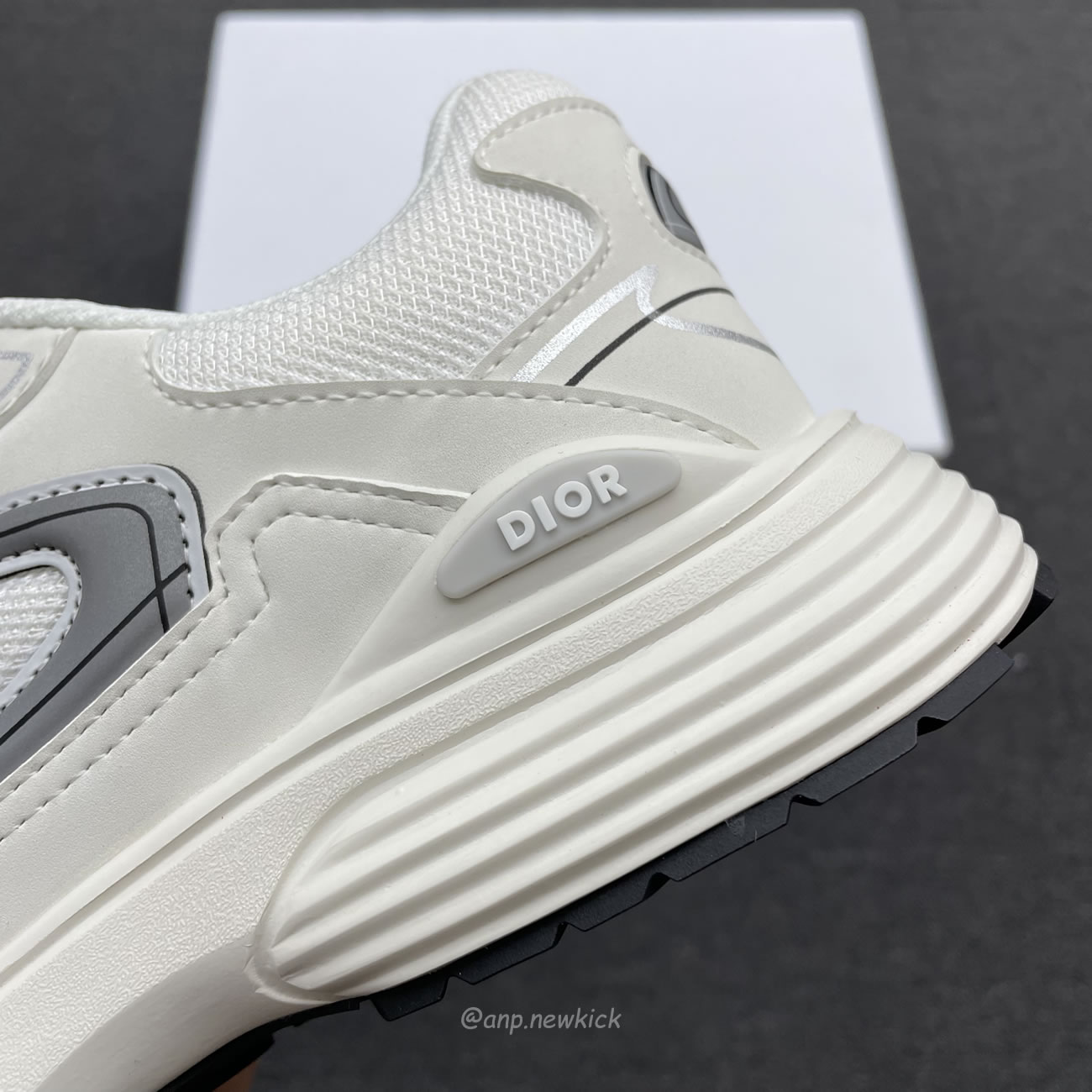 Dior B30 Microfiber Mesh White Grey 3sn279zndh000 (9) - www.kitistry.com Dior B30 Microfiber Mesh White Grey 3sn279zndh000 (9) - www.kitistry.com