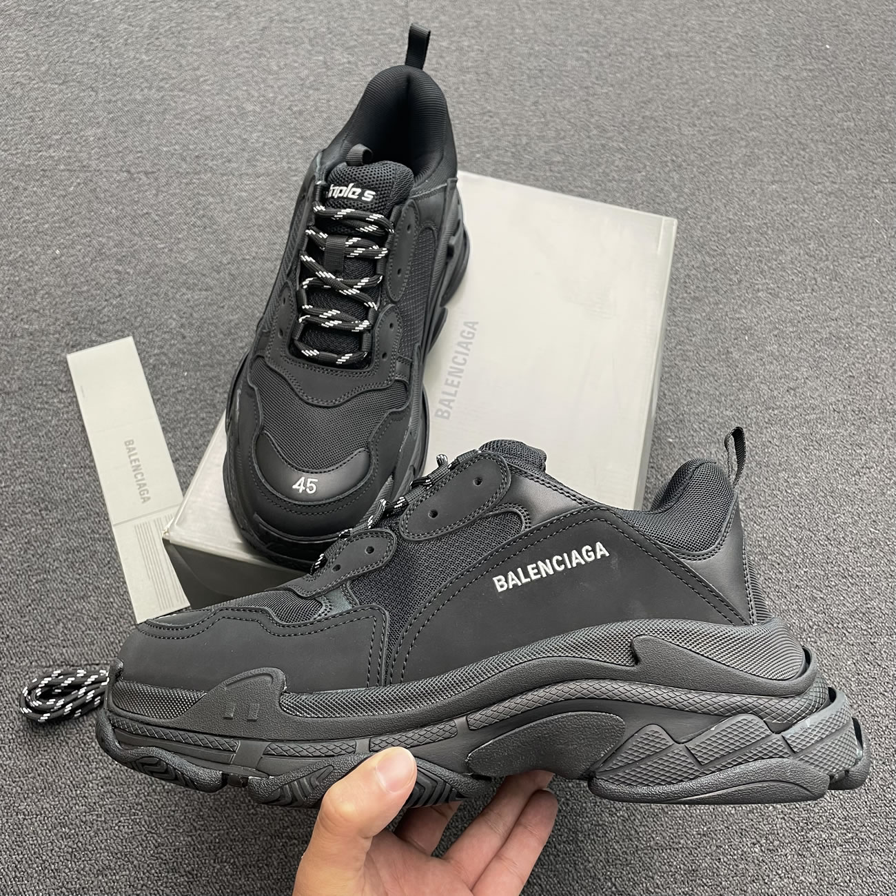 Balenciaga Triple S Black W 541624w09011000 (11) - www.kitistry.com Balenciaga Triple S Black W 541624w09011000 (11) - www.kitistry.com