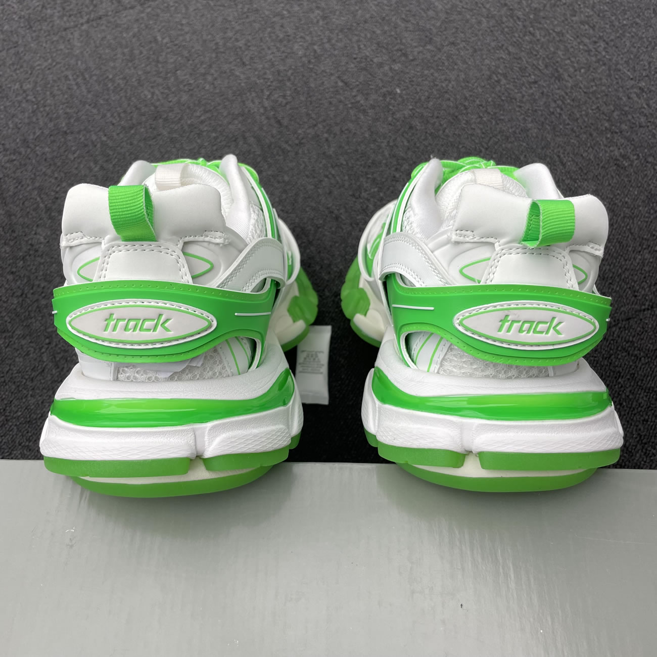 Balenciaga Track Led Sneaker 542436w3rl19035 (2) - www.kitistry.com Balenciaga Track Led Sneaker 542436w3rl19035 (2) - www.kitistry.com