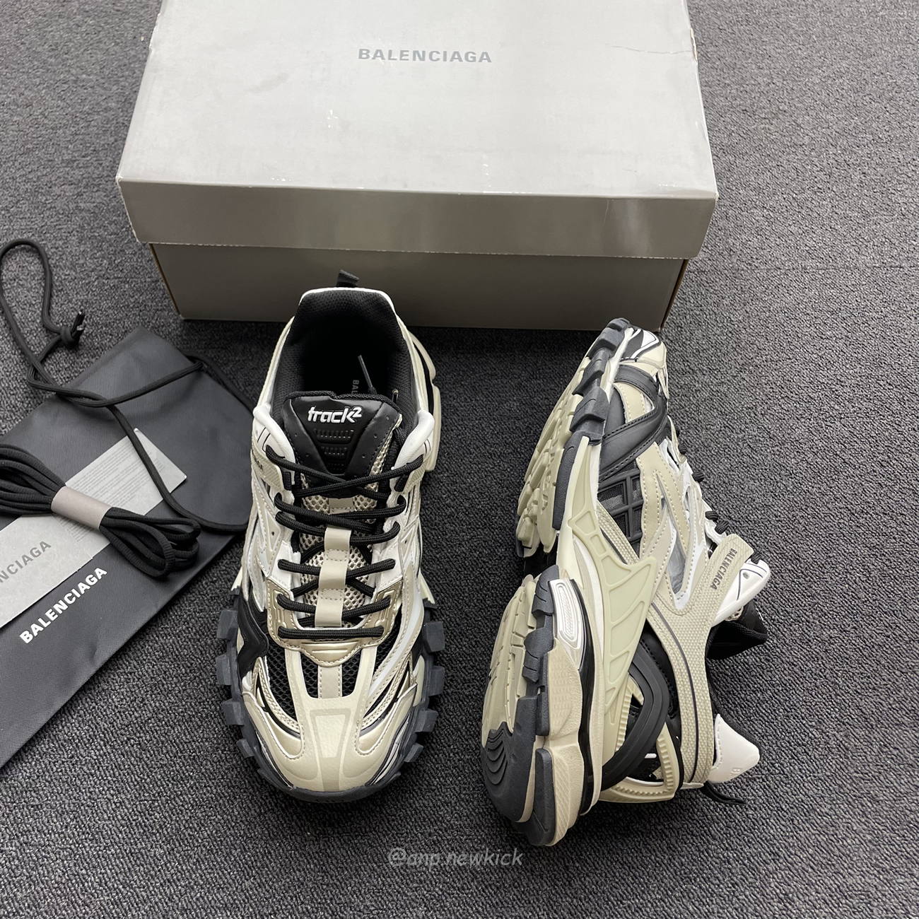 Balenciaga Track.2 Beige Black 568614w2gn38071 (12) - www.kitistry.com Balenciaga Track.2 Beige Black 568614w2gn38071 (12) - www.kitistry.com
