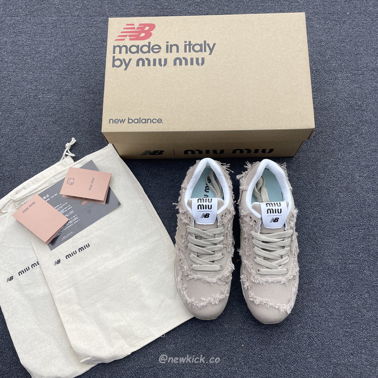 New Balance 574 Miu Miu Denim Colonial Beige (2) - www.kitistry.com