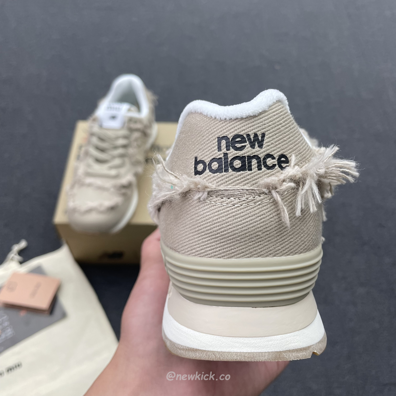 New Balance 574 Miu Miu Denim Colonial Beige (9) - www.kitistry.com