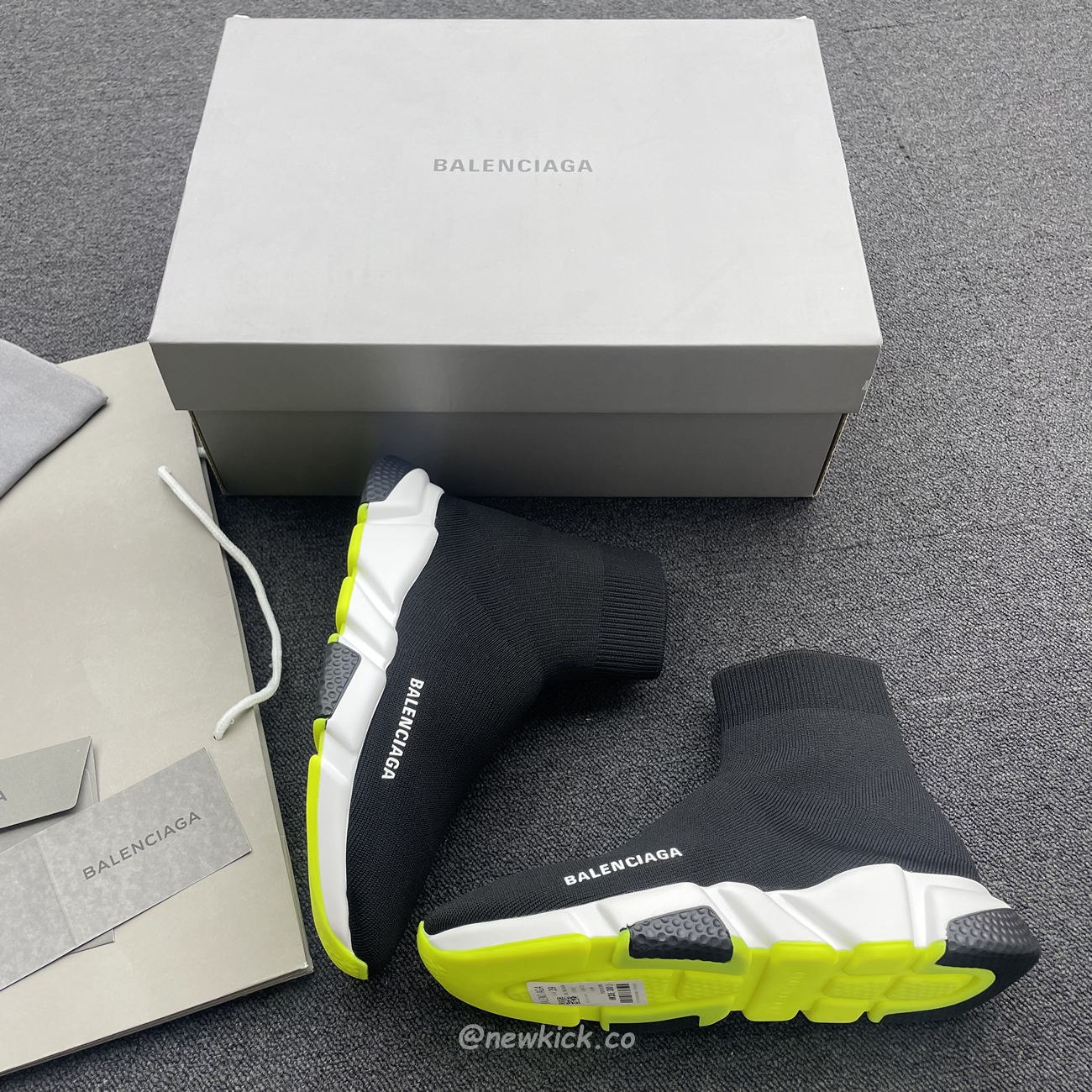 Balenciaga Speed Trainer Black Yellow 587280w17041016 (7) - www.kitistry.com Balenciaga Speed Trainer Black Yellow 587280w17041016 (7) - www.kitistry.com