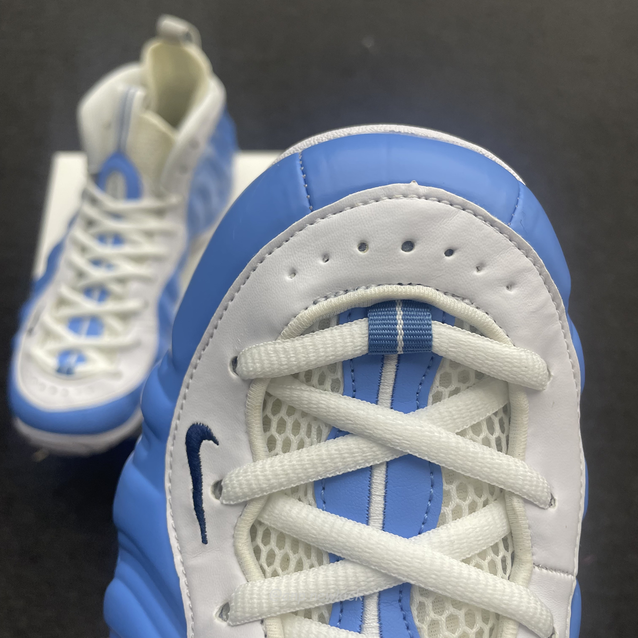 Nike Air Foamposite Pro University Blue 624041 411 (4) - www.kitistry.com Nike Air Foamposite Pro University Blue 624041 411 (4) - www.kitistry.com