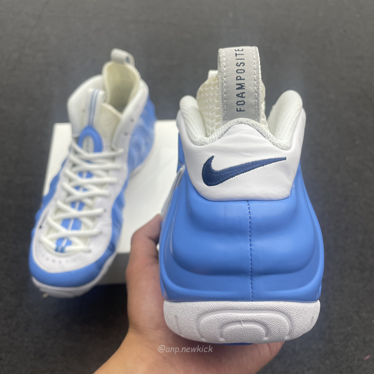 Nike Air Foamposite Pro University Blue 624041 411 (8) - www.kitistry.com Nike Air Foamposite Pro University Blue 624041 411 (8) - www.kitistry.com