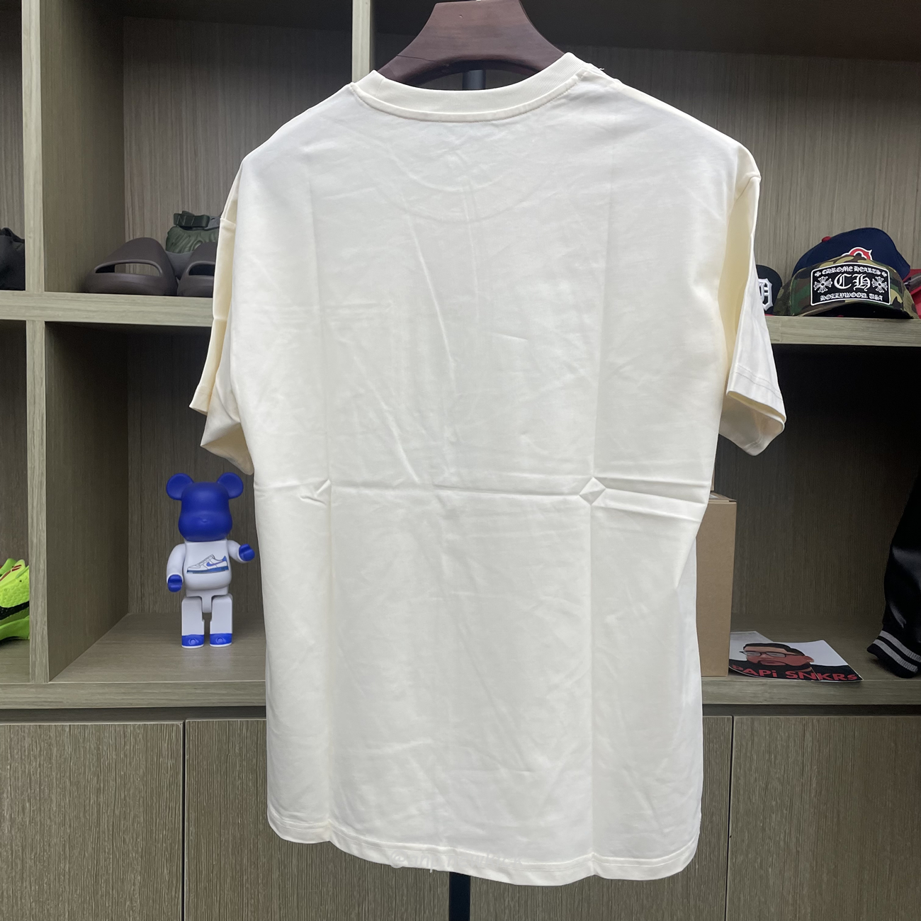 Gucci Xjdvi Emrboidery T Shirt White 673710 (3) - www.kitistry.com Gucci Xjdvi Emrboidery T Shirt White 673710 (3) - www.kitistry.com