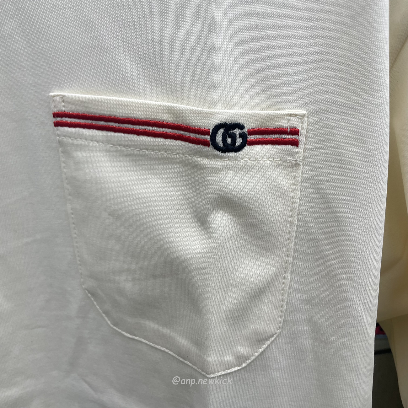 Gucci Xjdvi Emrboidery T Shirt White 673710 (6) - www.kitistry.com Gucci Xjdvi Emrboidery T Shirt White 673710 (6) - www.kitistry.com
