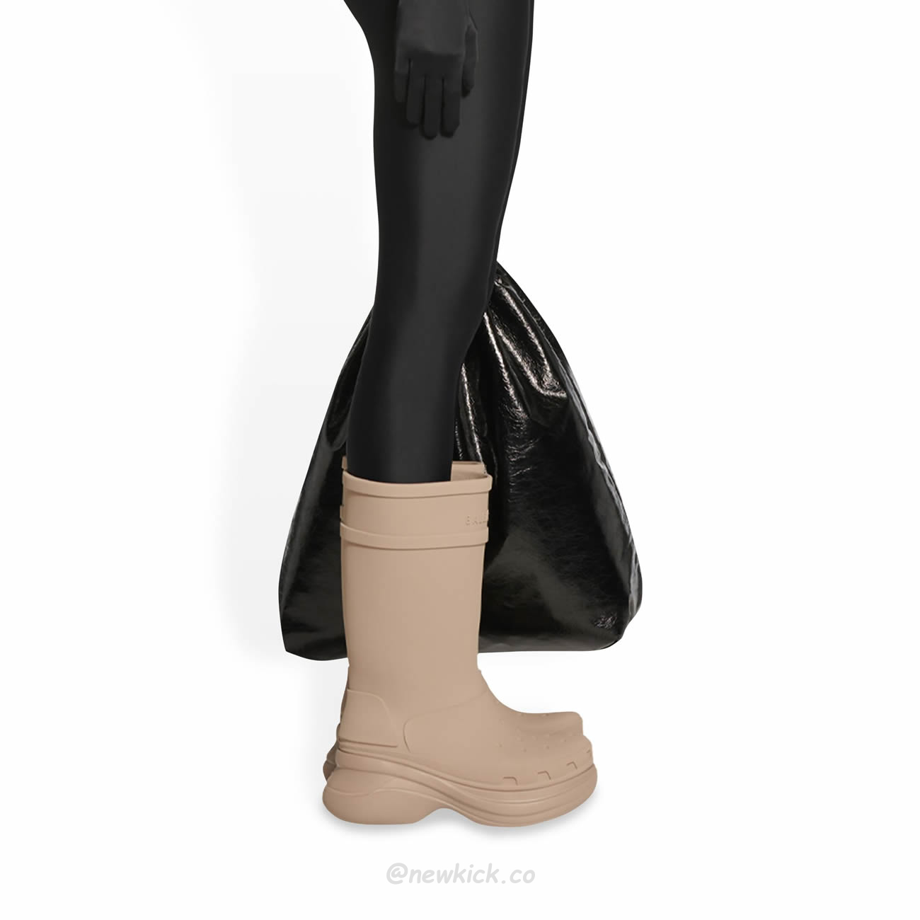 Balenciaga X Crocs Boot Black White Green Bright Pink Beige Rubber 677388w1s8e1000 (37) - www.kitistry.com Balenciaga X Crocs Boot Black White Green Bright Pink Beige Rubber 677388w1s8e1000 (37) - www.kitistry.com