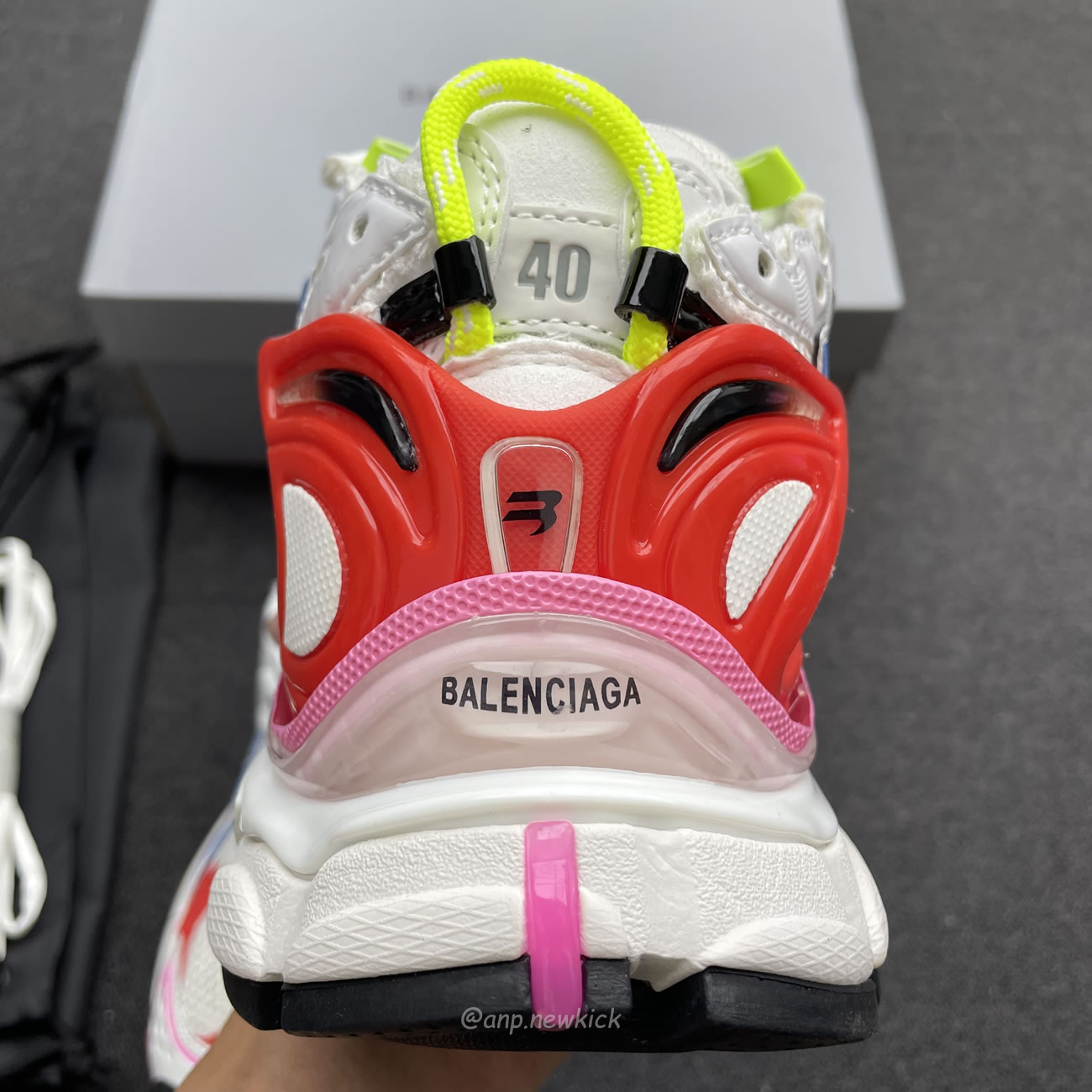 Balenciaga Multicolor Mesh Rubber White 677403 W3rb6 9645 (2) - www.kitistry.com Balenciaga Multicolor Mesh Rubber White 677403 W3rb6 9645 (2) - www.kitistry.com
