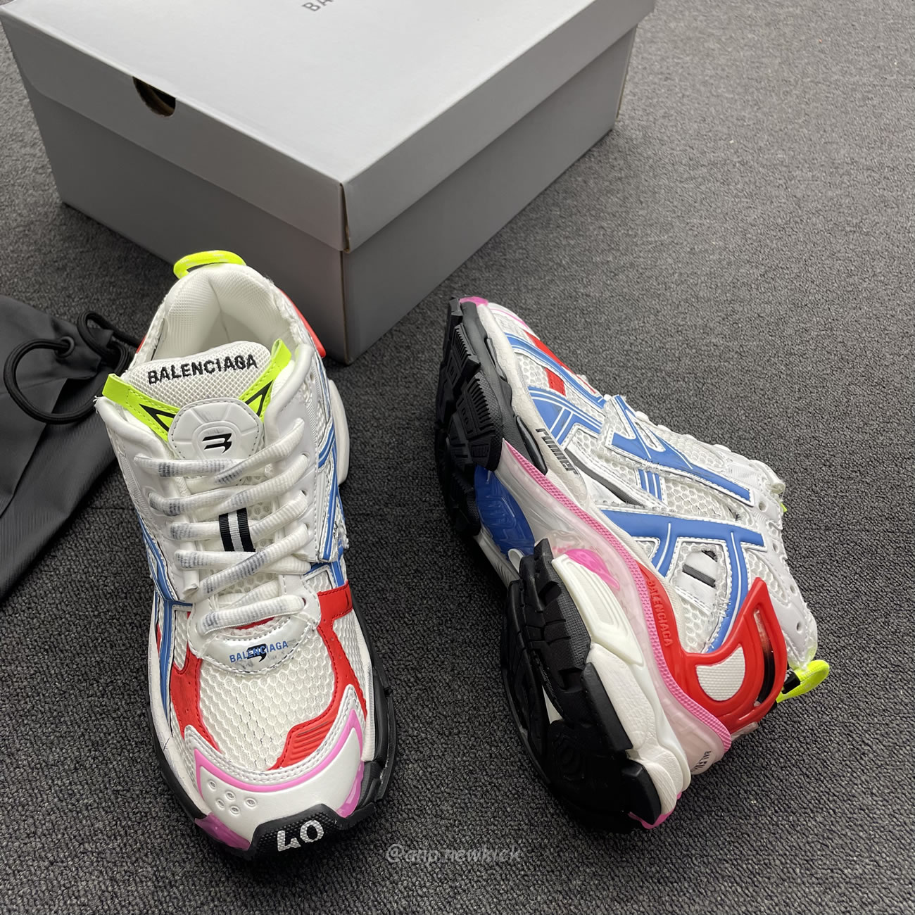 Balenciaga Multicolor Mesh Rubber White 677403 W3rb6 9645 (4) - www.kitistry.com Balenciaga Multicolor Mesh Rubber White 677403 W3rb6 9645 (4) - www.kitistry.com