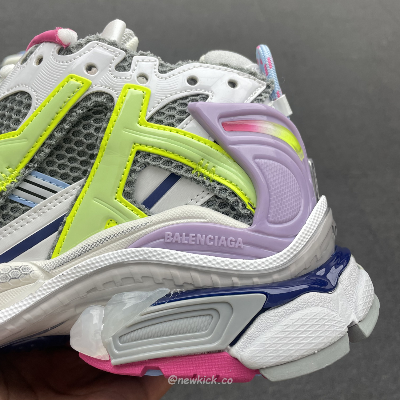 Balenciaga Runner Leather Free Grey Light Purple Neon Yellow White 677403w3rbp1745 (2) - www.kitistry.com Balenciaga Runner Leather Free Grey Light Purple Neon Yellow White 677403w3rbp1745 (2) - www.kitistry.com