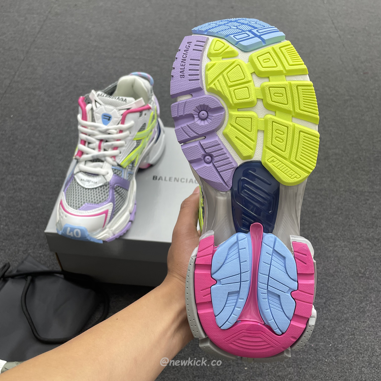 Balenciaga Runner Leather Free Grey Light Purple Neon Yellow White 677403w3rbp1745 (6) - www.kitistry.com Balenciaga Runner Leather Free Grey Light Purple Neon Yellow White 677403w3rbp1745 (6) - www.kitistry.com