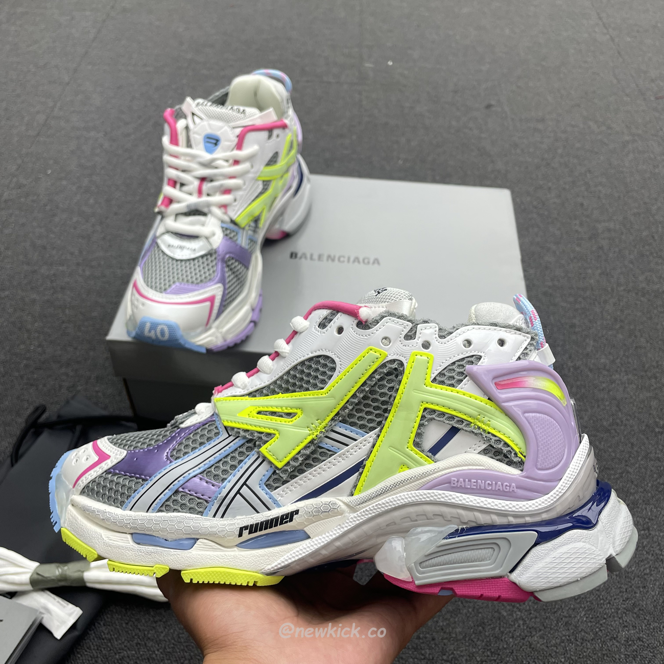 Balenciaga Runner Leather Free Grey Light Purple Neon Yellow White 677403w3rbp1745 (8) - www.kitistry.com Balenciaga Runner Leather Free Grey Light Purple Neon Yellow White 677403w3rbp1745 (8) - www.kitistry.com