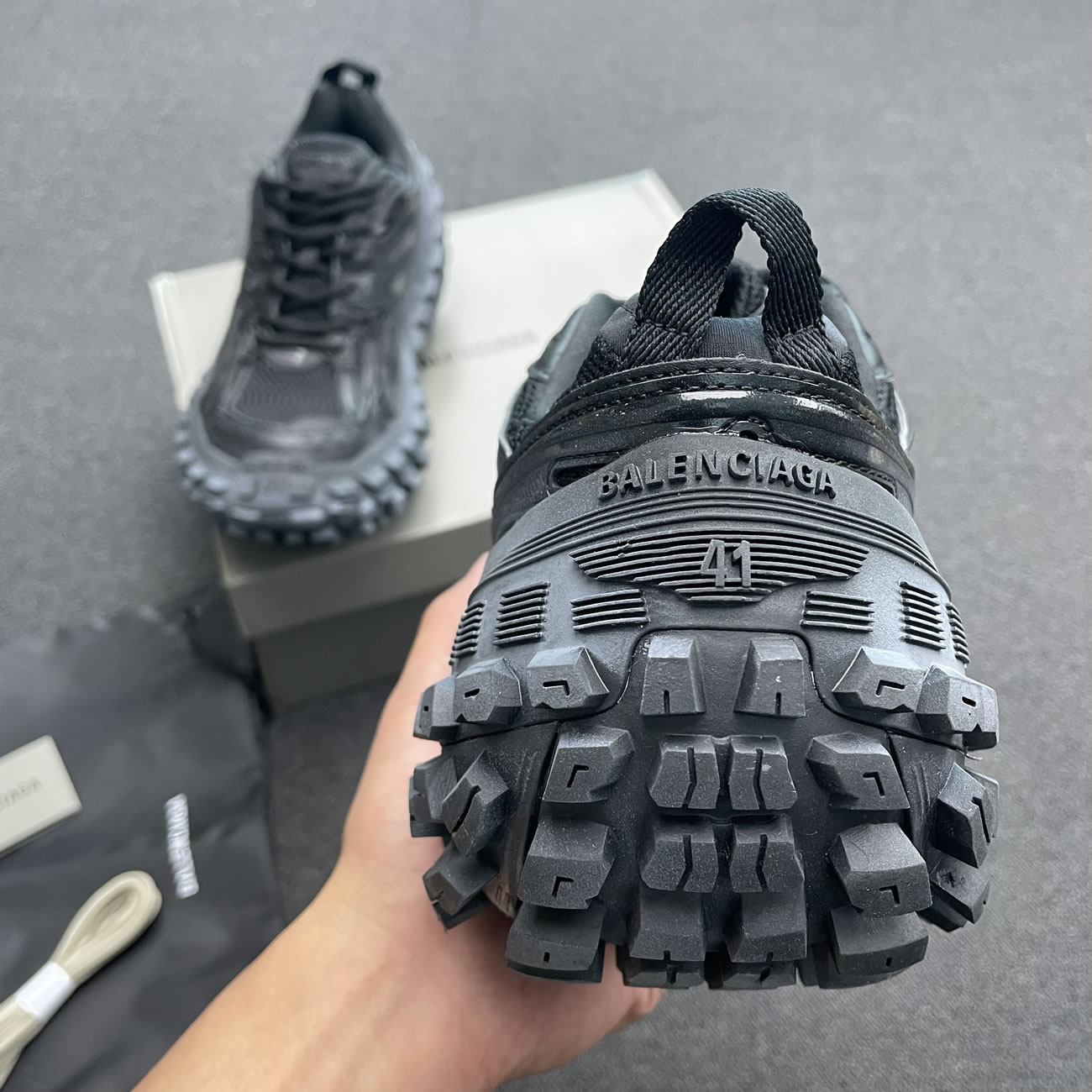 Balenciaga Defender Green Black Grey Navy Beige (14) - www.kitistry.com Balenciaga Defender Green Black Grey Navy Beige (14) - www.kitistry.com