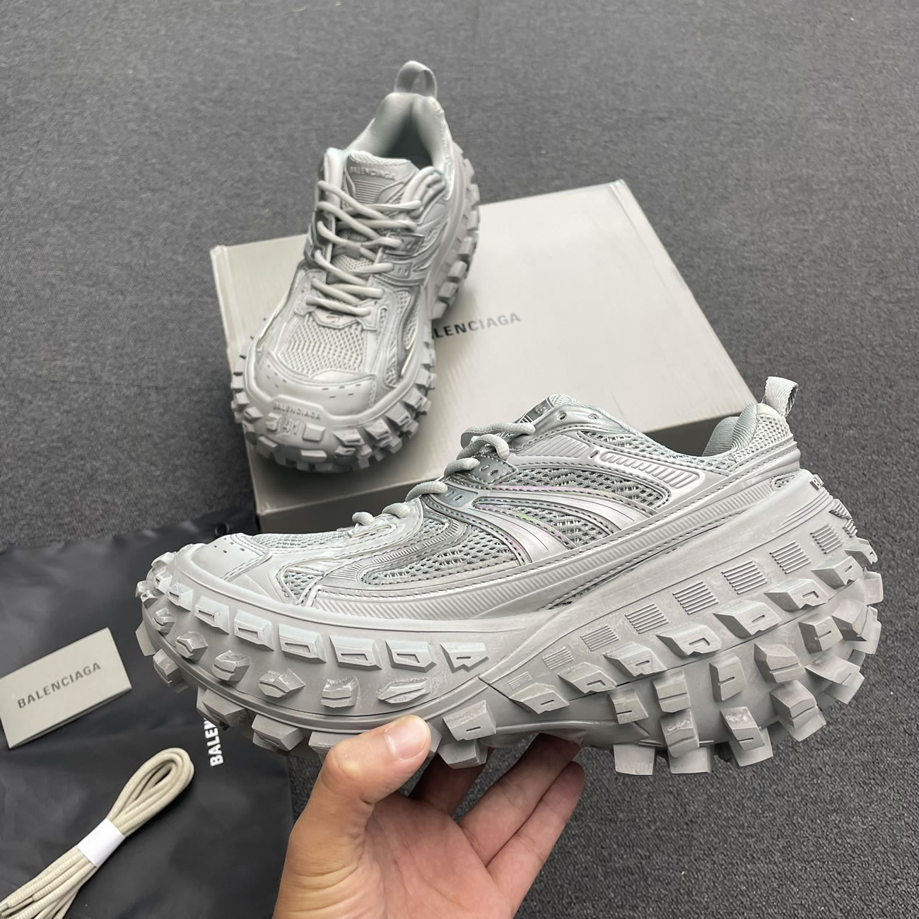 Balenciaga Defender Green Black Grey Navy Beige (20) - www.kitistry.com Balenciaga Defender Green Black Grey Navy Beige (20) - www.kitistry.com