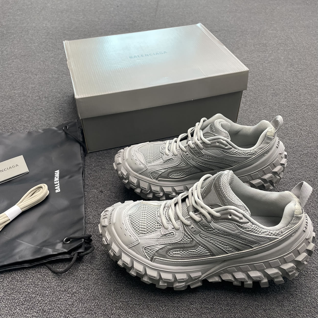 Balenciaga Defender Green Black Grey Navy Beige (21) - www.kitistry.com Balenciaga Defender Green Black Grey Navy Beige (21) - www.kitistry.com