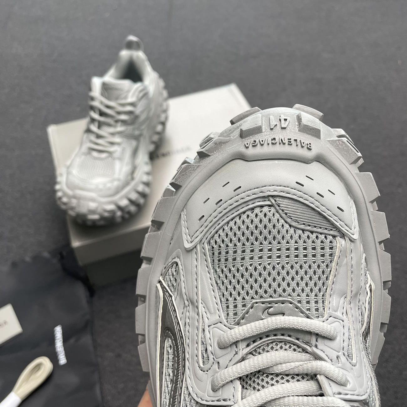 Balenciaga Defender Green Black Grey Navy Beige (22) - www.kitistry.com Balenciaga Defender Green Black Grey Navy Beige (22) - www.kitistry.com