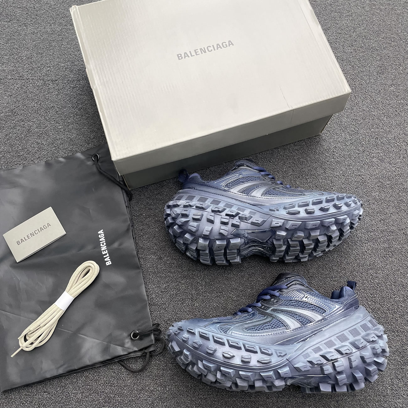 Balenciaga Defender Green Black Grey Navy Beige (28) - www.kitistry.com Balenciaga Defender Green Black Grey Navy Beige (28) - www.kitistry.com