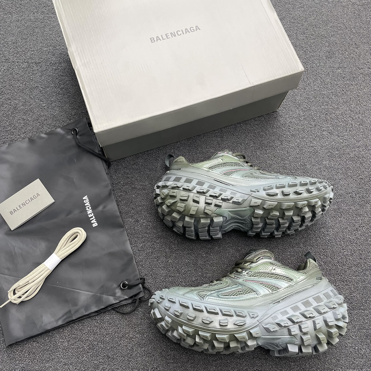 Balenciaga Defender Green Black Grey Navy Beige (36) - www.kitistry.com Balenciaga Defender Green Black Grey Navy Beige (36) - www.kitistry.com