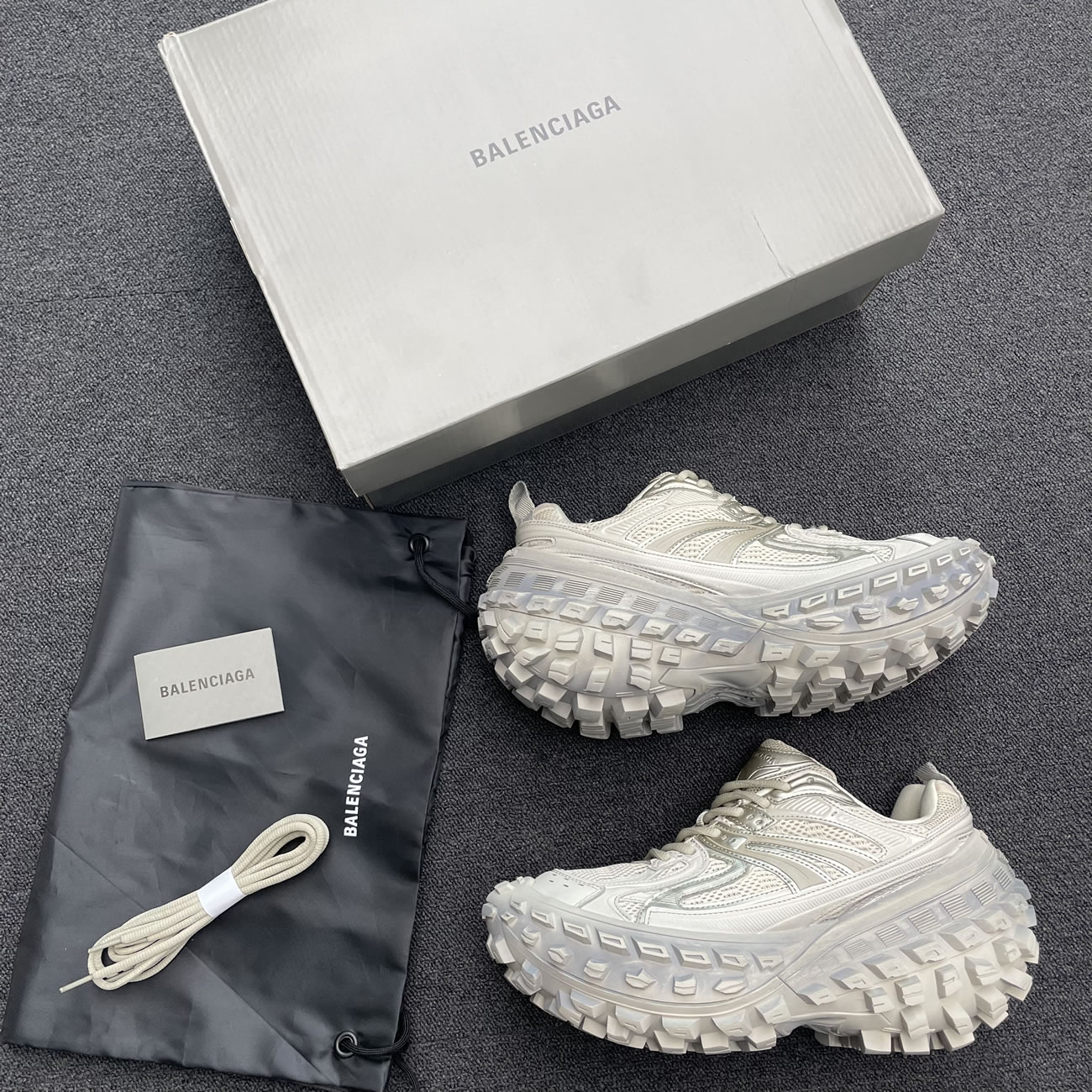 Balenciaga Defender Green Black Grey Navy Beige (5) - www.kitistry.com Balenciaga Defender Green Black Grey Navy Beige (5) - www.kitistry.com
