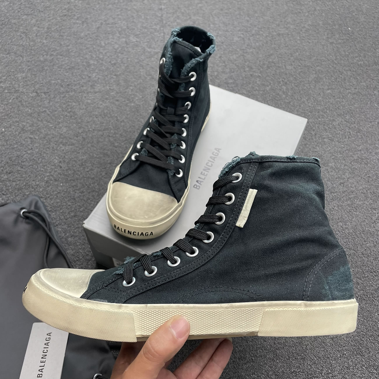 Balenciaga Paris High Top Black 688752w3rc11090 (5) - www.kitistry.com Balenciaga Paris High Top Black 688752w3rc11090 (5) - www.kitistry.com