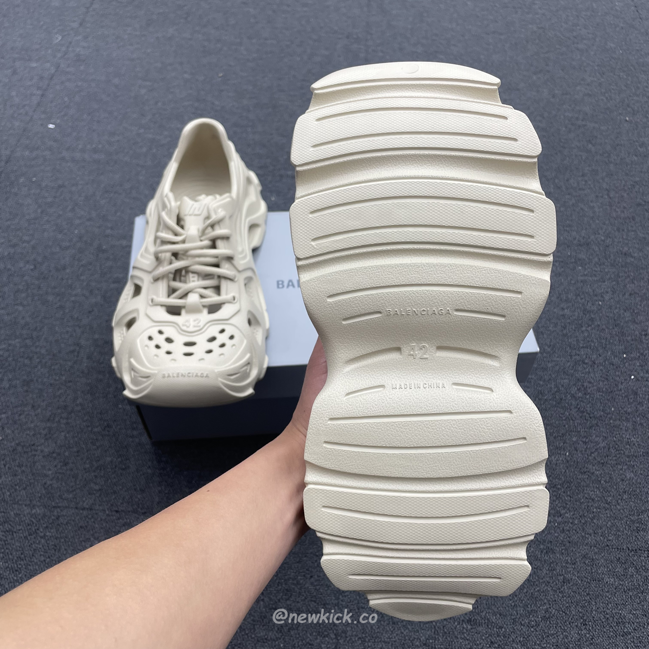 Balenciaga Hd Lace Up Black Beige (12) - www.kitistry.com Balenciaga Hd Lace Up Black Beige (12) - www.kitistry.com