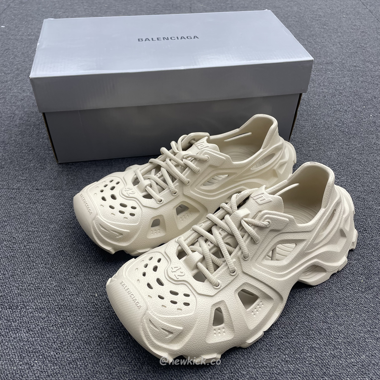Balenciaga Hd Lace Up Black Beige (13) - www.kitistry.com Balenciaga Hd Lace Up Black Beige (13) - www.kitistry.com