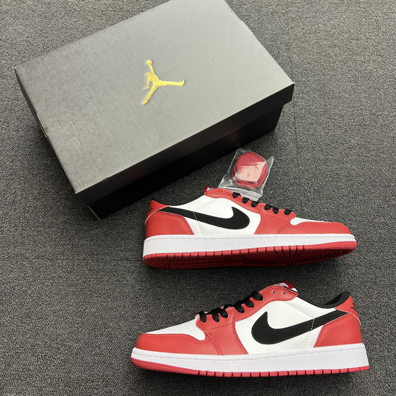 Jordan 1 Retro Low Chicago 2016 705329 600 (4) - www.kitistry.com Jordan 1 Retro Low Chicago 2016 705329 600 (4) - www.kitistry.com