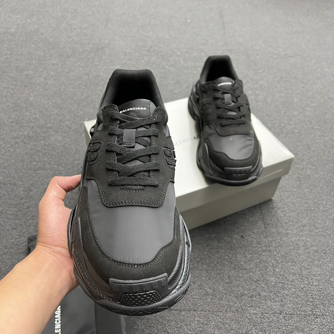 Balenciaga Triple S Nylon Black Bule 710157 W3cu1 1000 (16) - www.kitistry.com Balenciaga Triple S Nylon Black Bule 710157 W3cu1 1000 (16) - www.kitistry.com