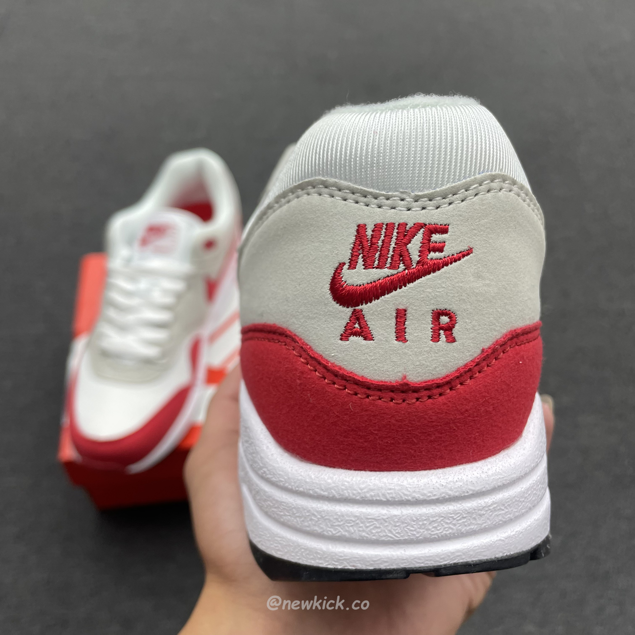 Nike Air Max 1 Anniversary Red 20172018 Restock Pair 908375 103(10) - www.kitistry.com Nike Air Max 1 Anniversary Red 20172018 Restock Pair 908375 103(10) - www.kitistry.com