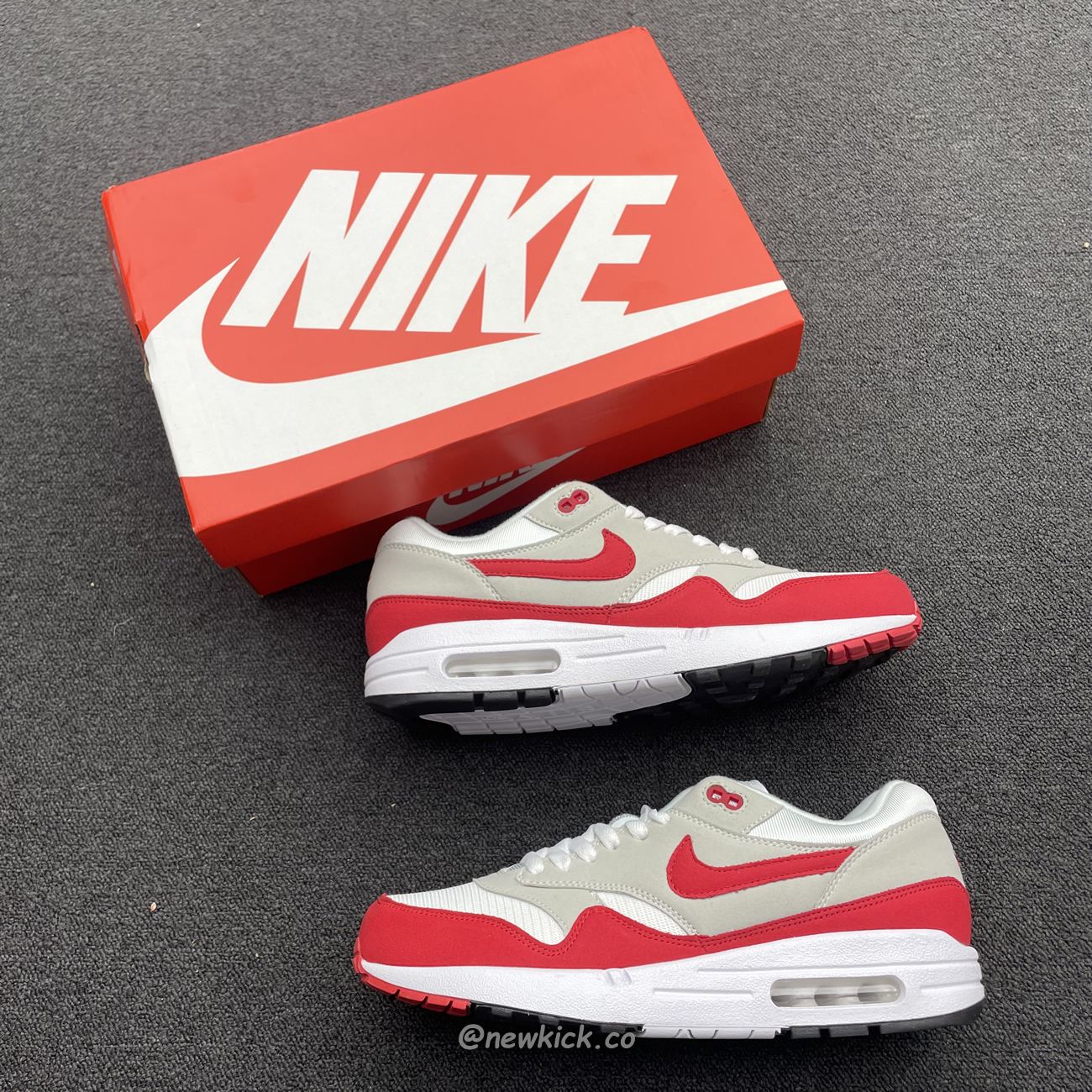 Nike Air Max 1 Anniversary Red 20172018 Restock Pair 908375 103(6) - www.kitistry.com Nike Air Max 1 Anniversary Red 20172018 Restock Pair 908375 103(6) - www.kitistry.com